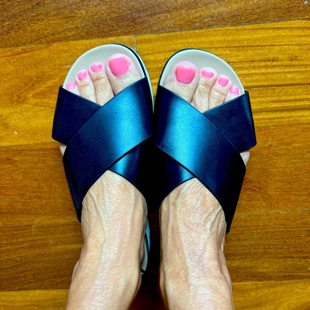Sam Edelman Black Cross-Strap Sandals
